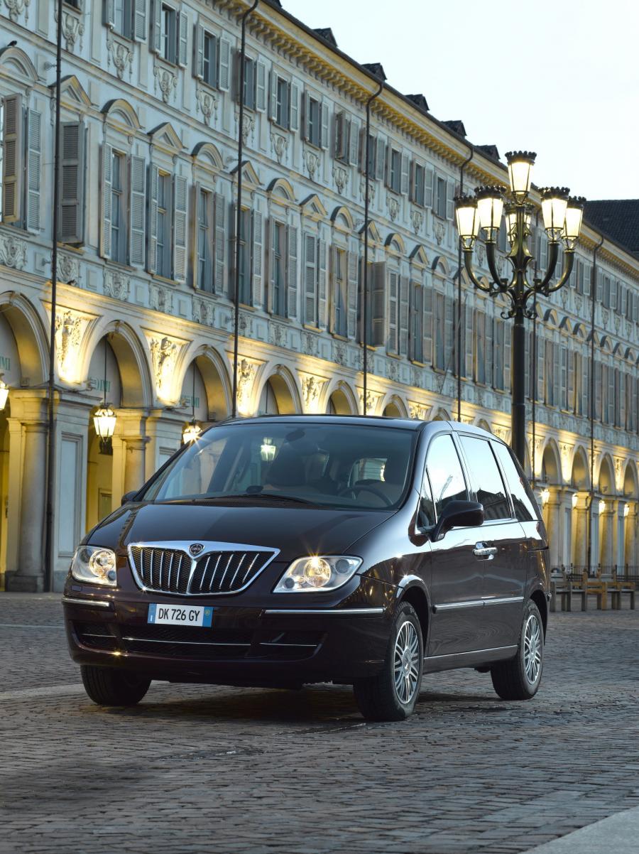  Lancia Phedra 2002 года  (фото 98 из 123)